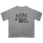 カニホイップのリーゼントスタッフ オーバーサイズTシャツ