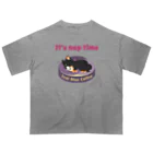 Teal Blue Coffeeのお昼寝の時間　-puppy teal- lavender Ver. オーバーサイズTシャツ