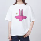 ピンクうさぎと。のクールなピンクうさぎ オーバーサイズTシャツ