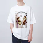 chidyu22の猫のダンスショウ Oversized T-Shirt