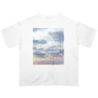 ゆにねこ惑星のପ天使の夏休みଓ夕暮れ旅行 Oversized T-Shirt