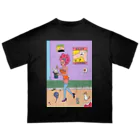 ピンクスキーのお店の路上のショーガール Oversized T-Shirt