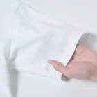 水島ひねの眠っている白コウモリ オーバーサイズTシャツ