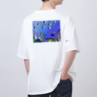 栗坊屋のパウダーブルーが泳ぐ海 Oversized T-Shirt