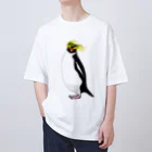 LalaHangeulの　風に吹かれるイワトビペンギンさん(文字無しバージョン Oversized T-Shirt