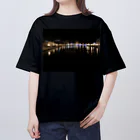 空屋　sorayakusakaの202006072031000　深夜の釧路川 オーバーサイズTシャツ