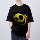 Ａ’ｚｗｏｒｋＳの闇落ちニコちゃん Oversized T-Shirt