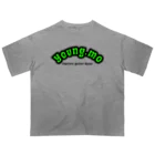 young.moのCOLLEGE LOGO WHITE オーバーサイズTシャツ