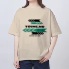 young.moのあっちかこっちか Oversized T-Shirt