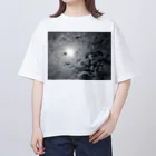 空屋　sorayakusakaの202106151304000　集合する羊雲 オーバーサイズTシャツ