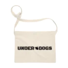 でぃのる NEWSTATE MOBILE 公式パートナーのUNDER DOGS ロゴ Sacoche