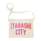 JIMOTO Wear Local Japanの板橋区 ITABASHI CITY ロゴピンク サコッシュ