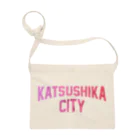 JIMOTO Wear Local Japanの葛飾区 KATSUSHIKA CITY ロゴピンク サコッシュ