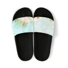 DGDGのピンクと白の花びら Sandals