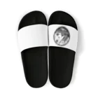 fish-man13の釣りをするガイコツ Sandals