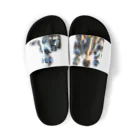 ETOWA_TOWAの未来都市のロボットたち Sandals