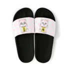 サクラねこショップの招き追い出しサンダル Sandals