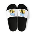 LoveAmooNのへんてこキャラクター はちさんの『びー』🐝💗 Sandals