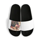 yumena_のクリスマスを満喫する犬 Sandals