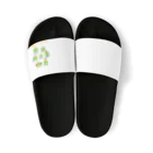 🐸かえるさんと仲間たち🐸のかえるさんの家族 Sandals