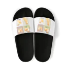 DoodleDenのハナとデイジーとナツとコロ Sandals