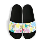 ハワイスタイルクラブのFlowers in full bloom Sandals