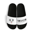 トシゾーのSUZURIのとこのモチゾー（顔抜き） Sandals