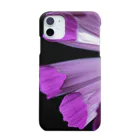 CNU Official ShopのiPhone 11 Smartphone Case Violet Petal Extreme Close Up Design Smartphone Case