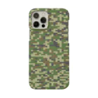 Military Casual LittleJoke のPixCamo Woodland Low visibility Smartphone Case