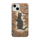 鹿児島のSUZURIアートショップの🐱『都会の壁に隠れるねこ』🌆 by 鹿児島SUZURIアートショップ Smartphone Case