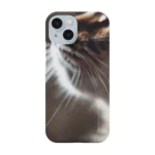 feliceの窓辺で風を感じている猫 Smartphone Case