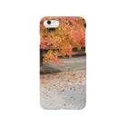 シンプルショップの秋の紅葉 Smartphone Case