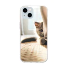 動物たちの癒しのこっそりと覗き込む猫 Soft Clear Smartphone Case