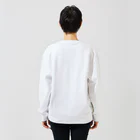 いもむし_イラストレーターのたまご、おことわり(アレルギーさん用) Crew Neck Sweatshirt :model wear (back)