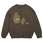 123izmのキウイなキングペンギン雛（ゴールデン） Crew Neck Sweatshirt