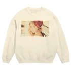 poppy22のセピアなフラワーガール Crew Neck Sweatshirt