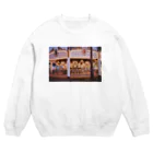 apaceの閉園時刻のメリーゴーランド Crew Neck Sweatshirt