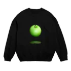 carubiの青いリンゴ Crew Neck Sweatshirt