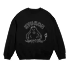 トシゾーのSUZURIのとこのキュウコン（白抜き・アーチ文字） Crew Neck Sweatshirt