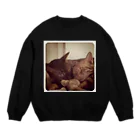 AYUIZMのおやすみネコちゃん Crew Neck Sweatshirt