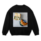 Arioのある日のサンドウィッチ Crew Neck Sweatshirt