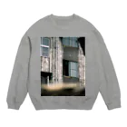 ハラシバキ商店の心霊写真(窓の女) Crew Neck Sweatshirt