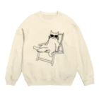 V Voca.のデッキチェアに座る猫 A Crew Neck Sweatshirt