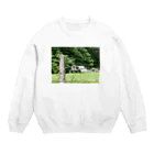 口のド○えもんでしか見たことないやつ Crew Neck Sweatshirt