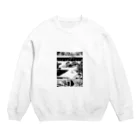 jyのレース準備中。 Crew Neck Sweatshirt