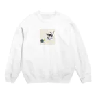 renkanのおもちゃで遊ぶかわいい猫🐈 Crew Neck Sweatshirt