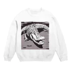 デイリーニューアイテムストアの少しだけ可愛いワニさん Crew Neck Sweatshirt