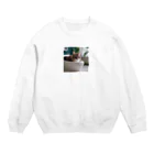 kojakechanのトイレに入るかわいいマンチカンのマカデミアナッツくん Crew Neck Sweatshirt