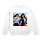 あかいはちのダンス Crew Neck Sweatshirt