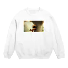 Harmony of Natureのかわいいリスのしっぽに夢中 Crew Neck Sweatshirt